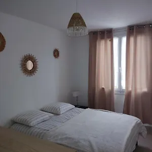  Appartement Provencal-style